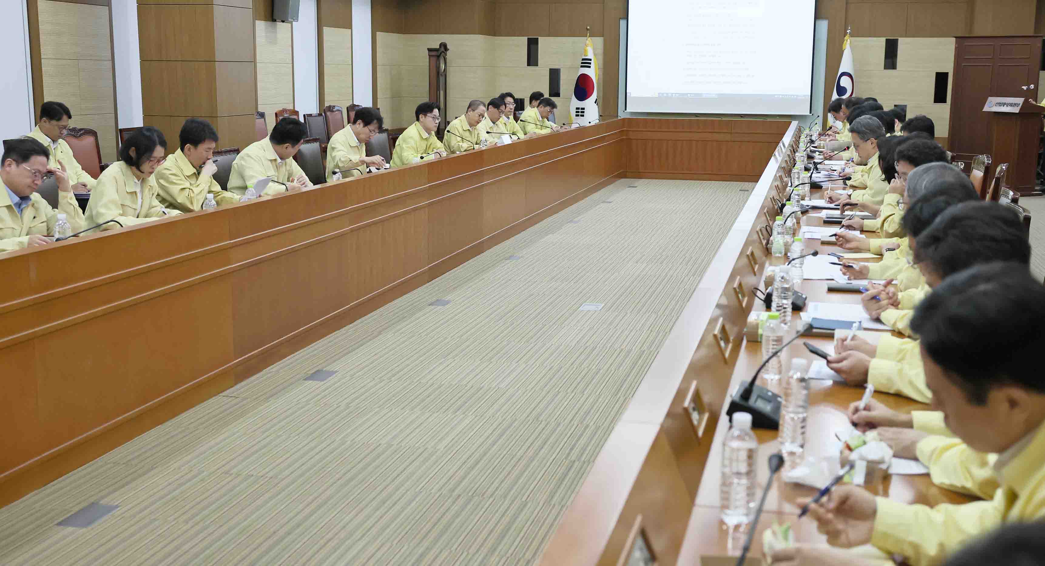 산업통상자원부 확대간부회의 개최 3
