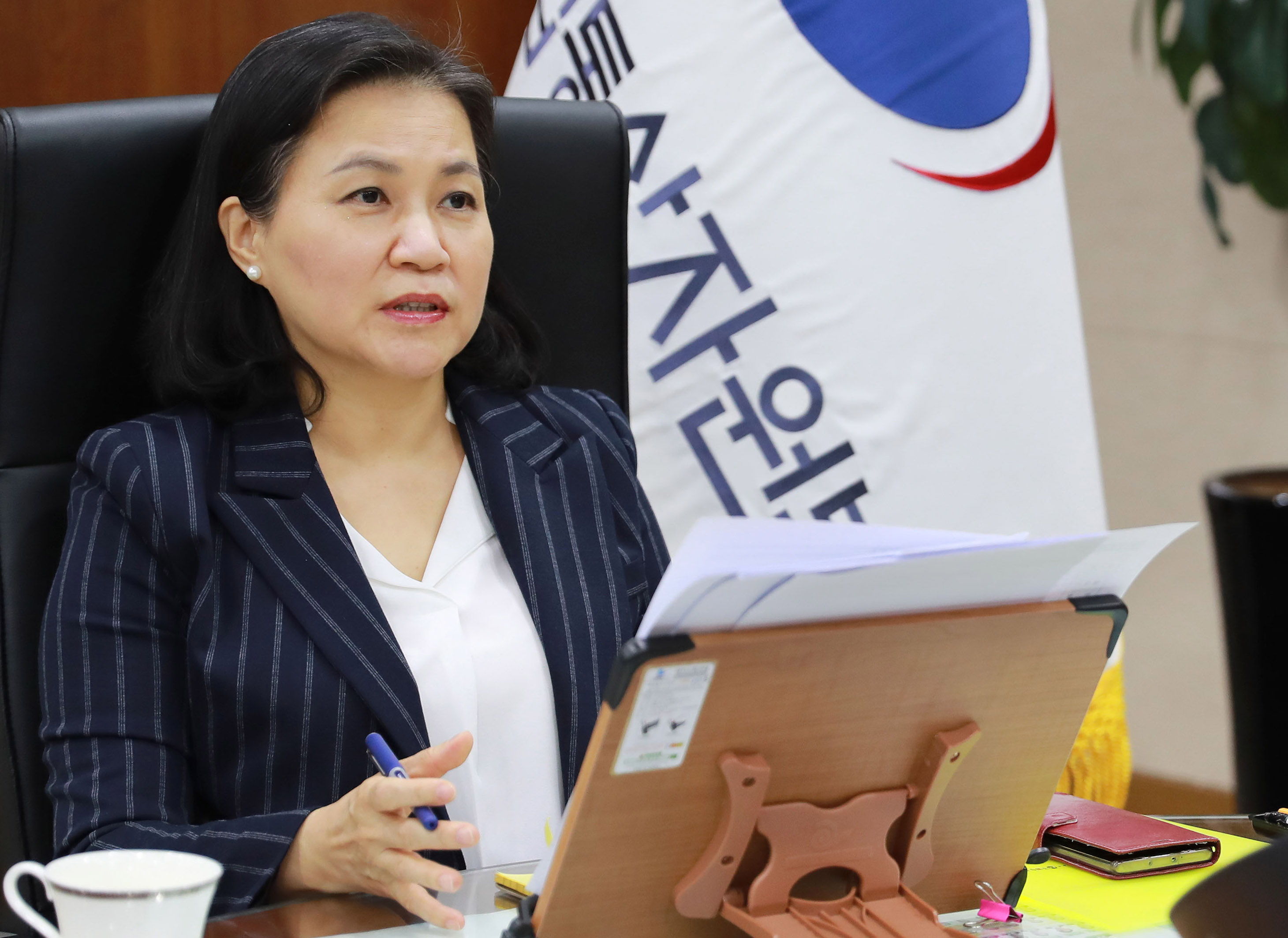 말레이시아 통상산업부 장관 화상회의 4