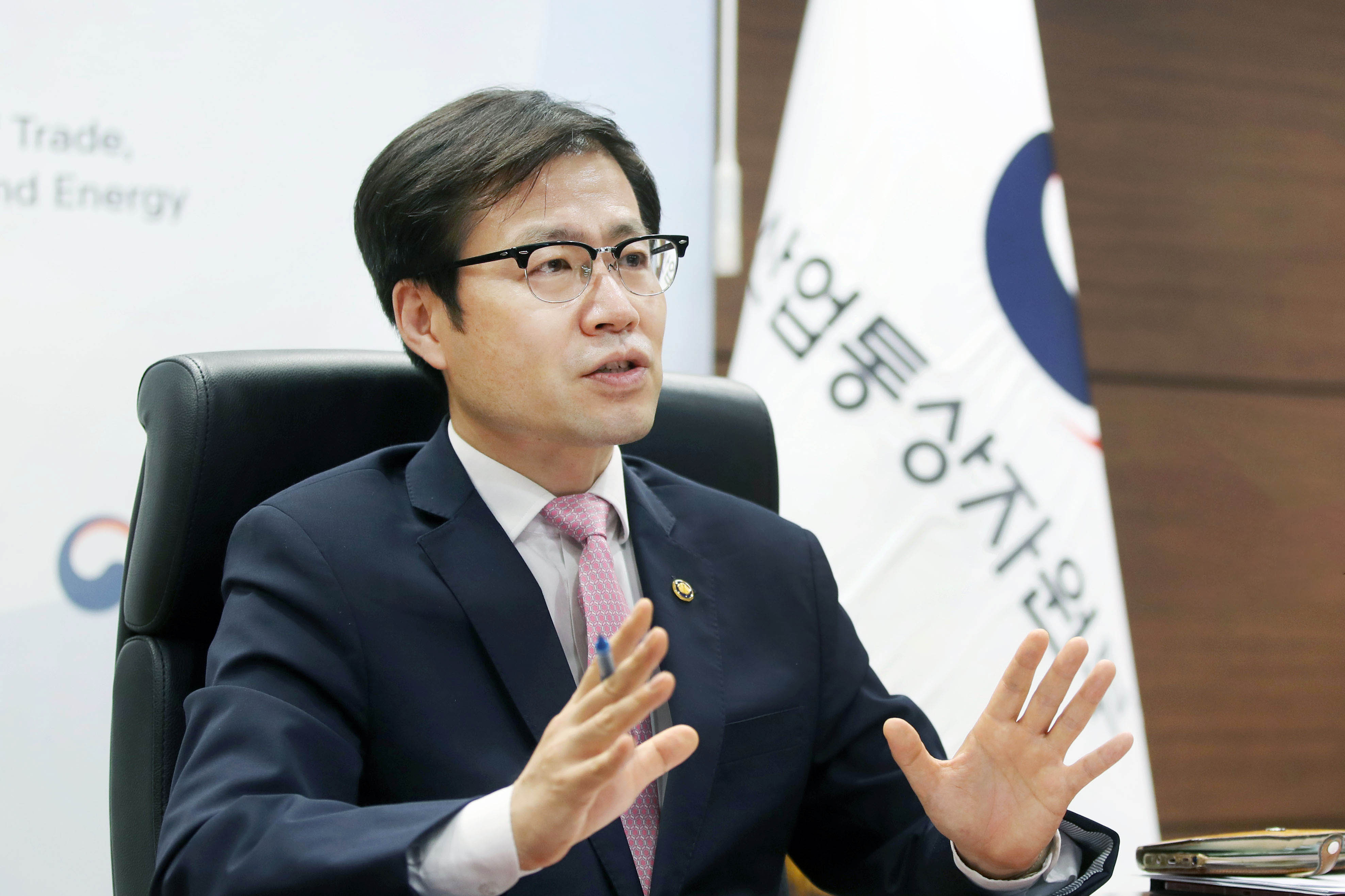 UAE 대외무역국무 장관 면담 3