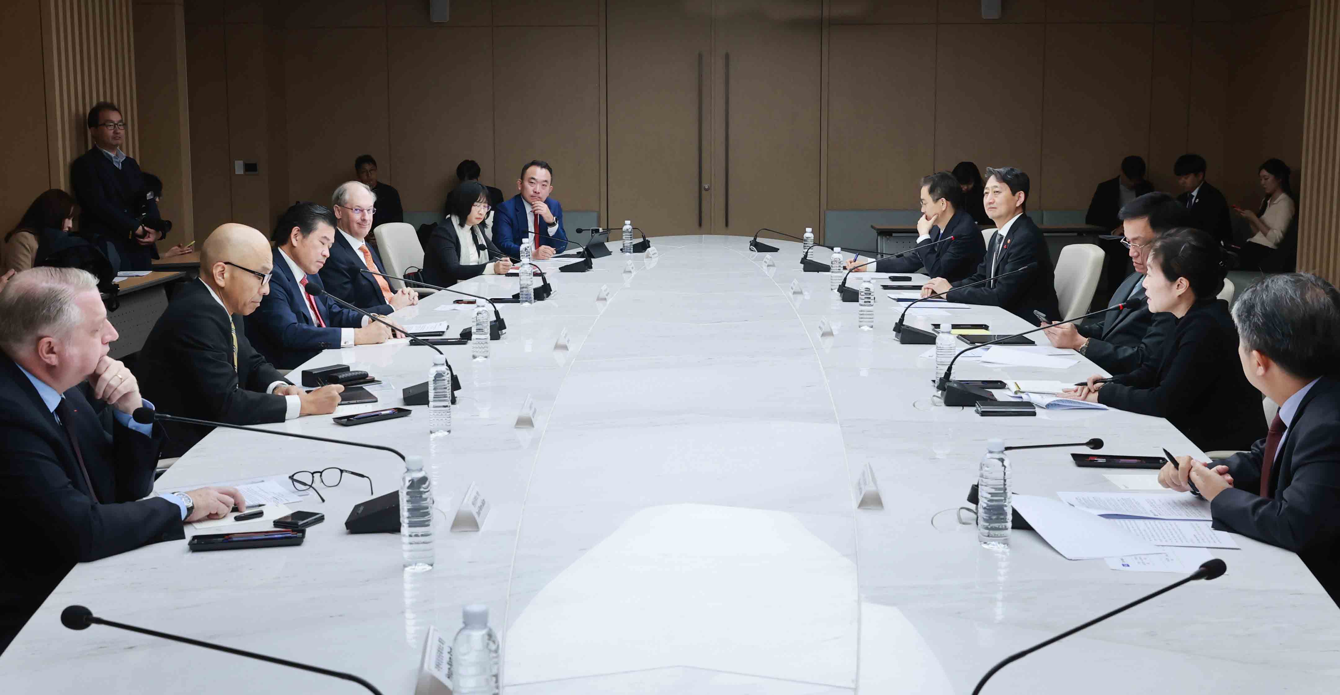 주한외국상의 간담회 개최 1