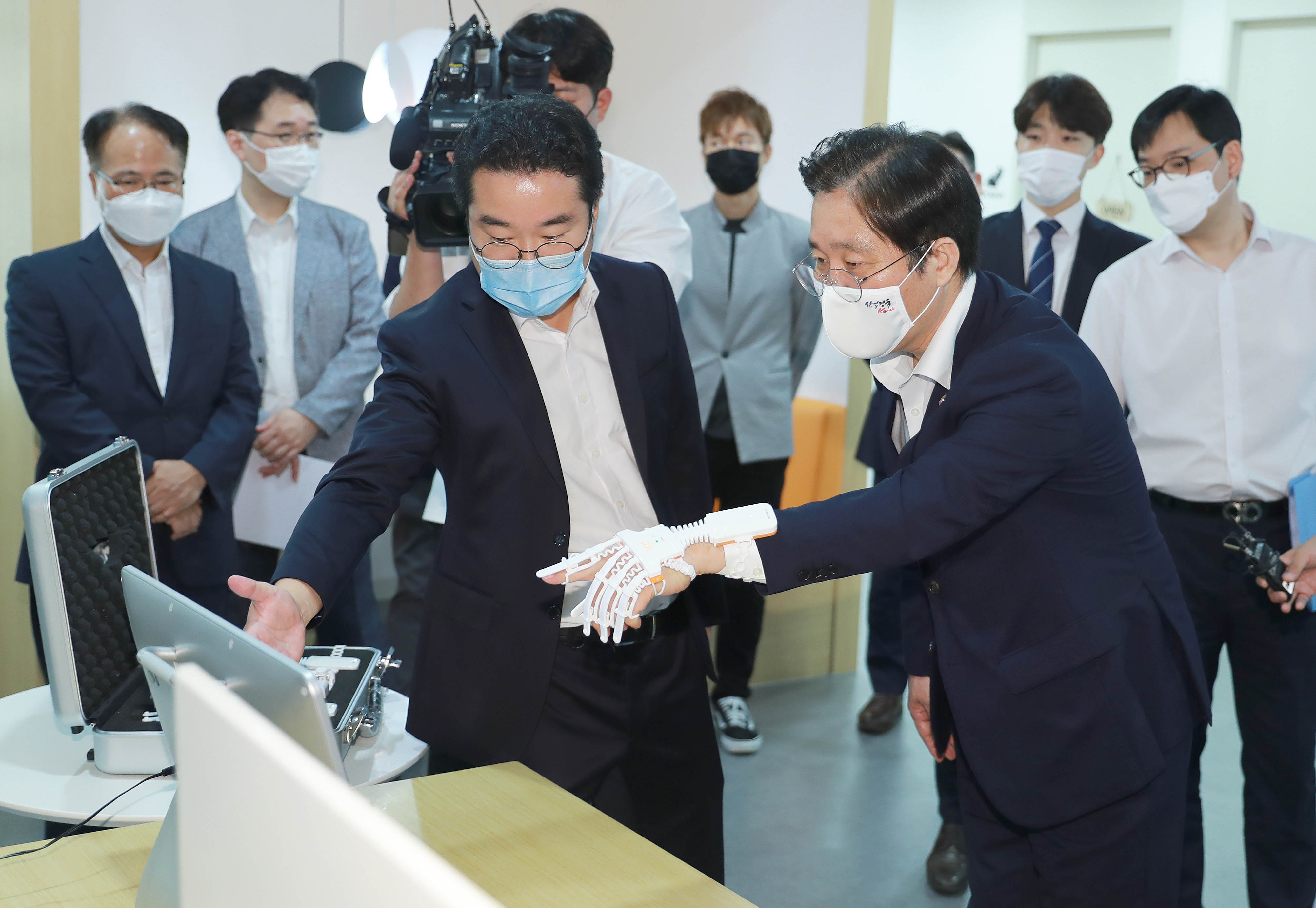 디지털 헬스케어 서비스 수출기업 현장방문 1