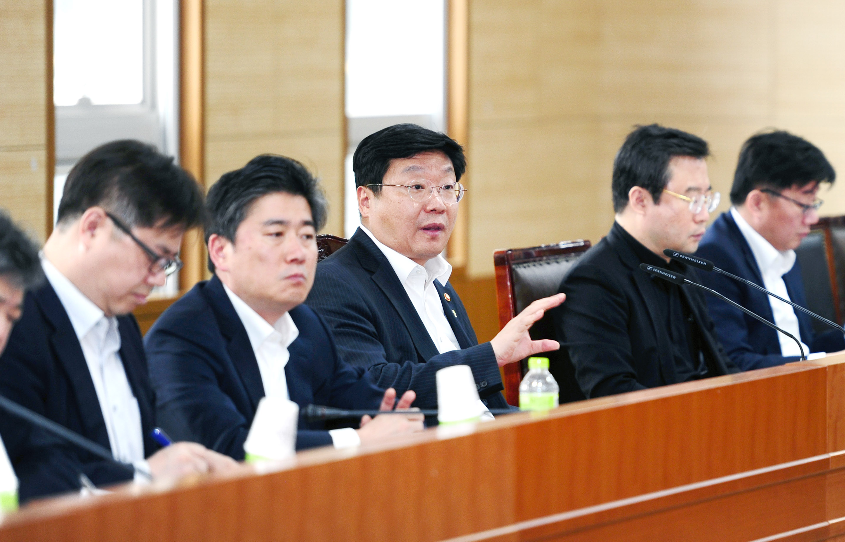 산업통상자원부 확대 간부회의 4