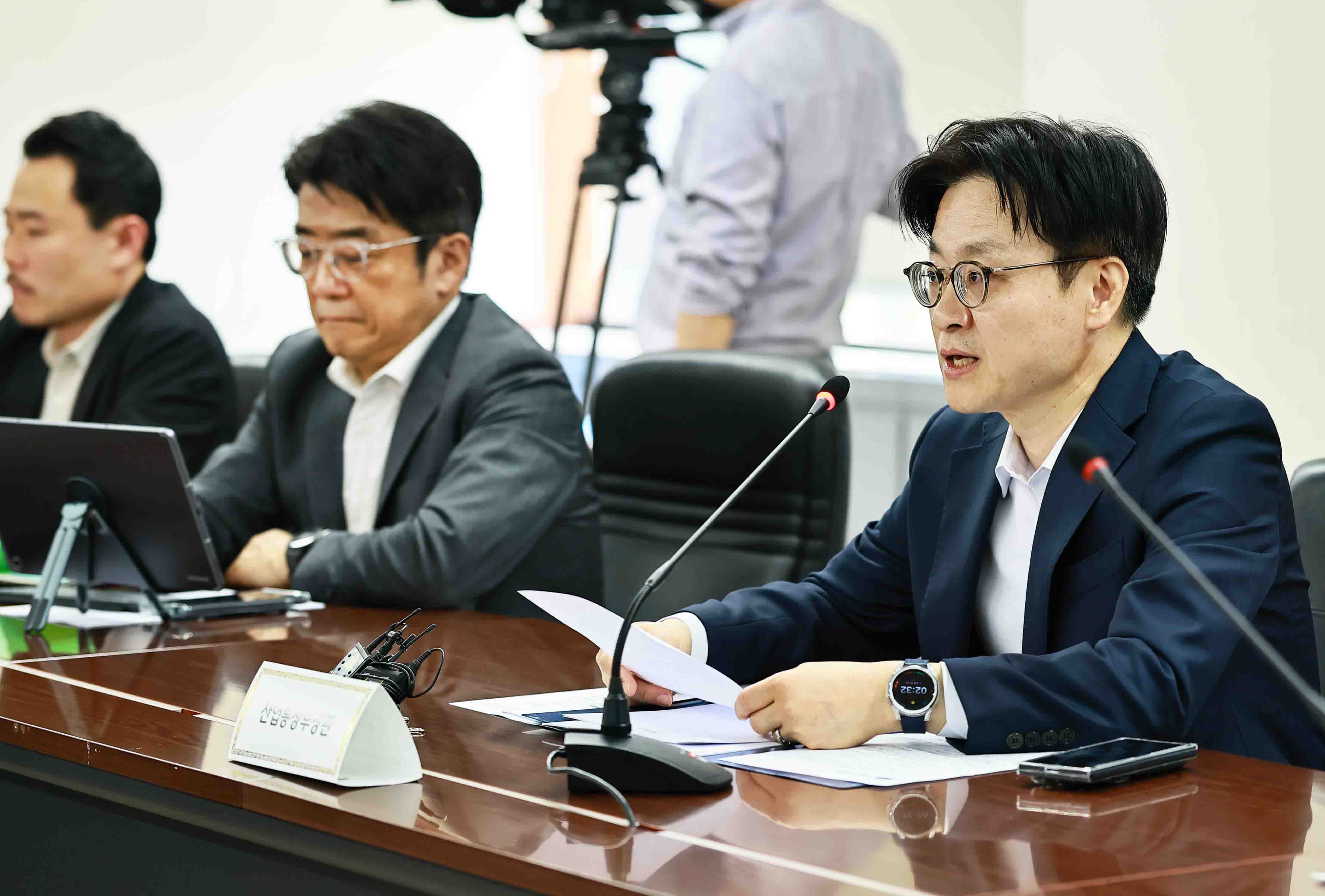 나프타·원유 수급 대응 점검회의 개최 4