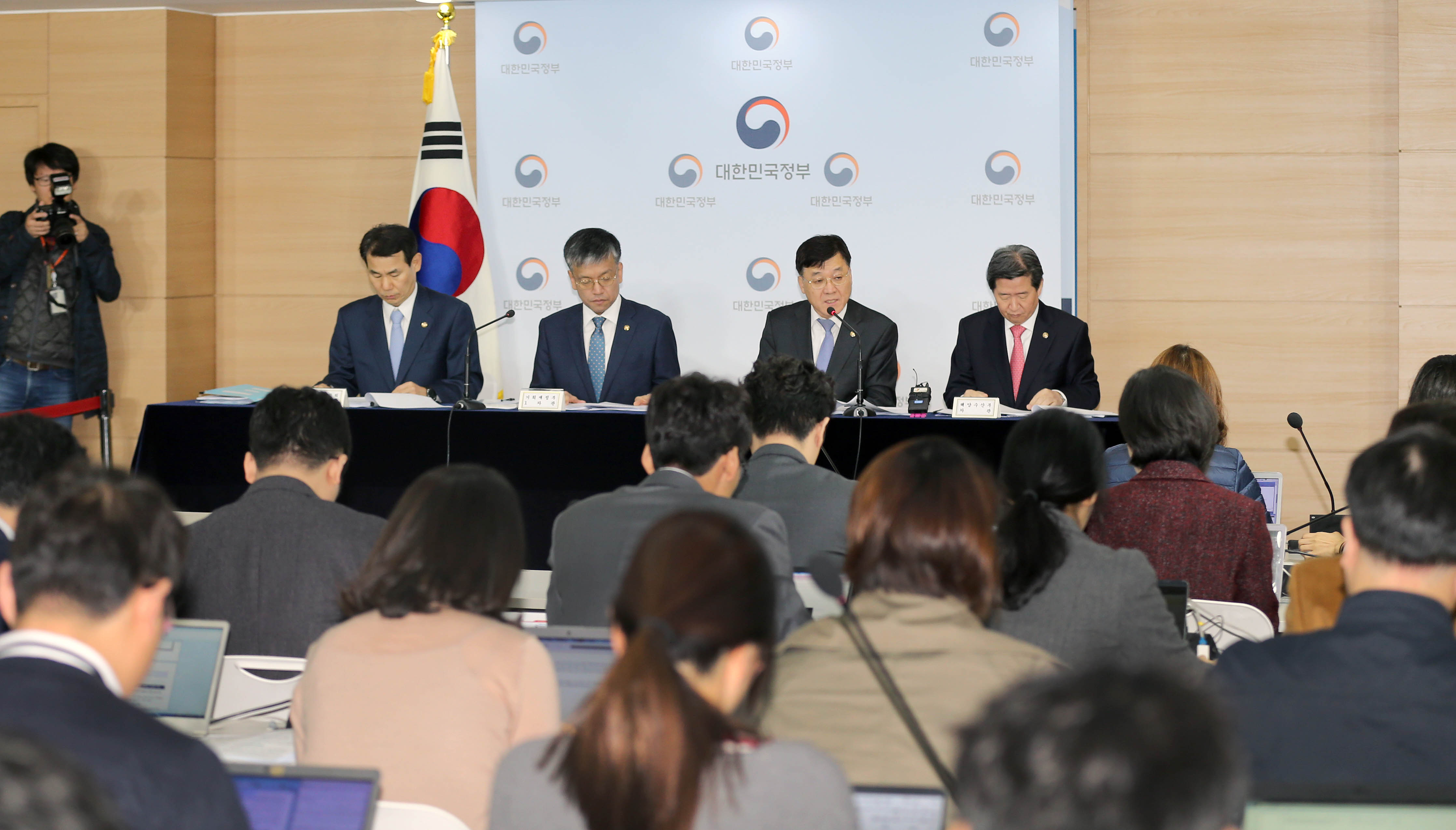 제6차 산업경쟁력강화 관계 장관회의 관련 합동브리핑 5