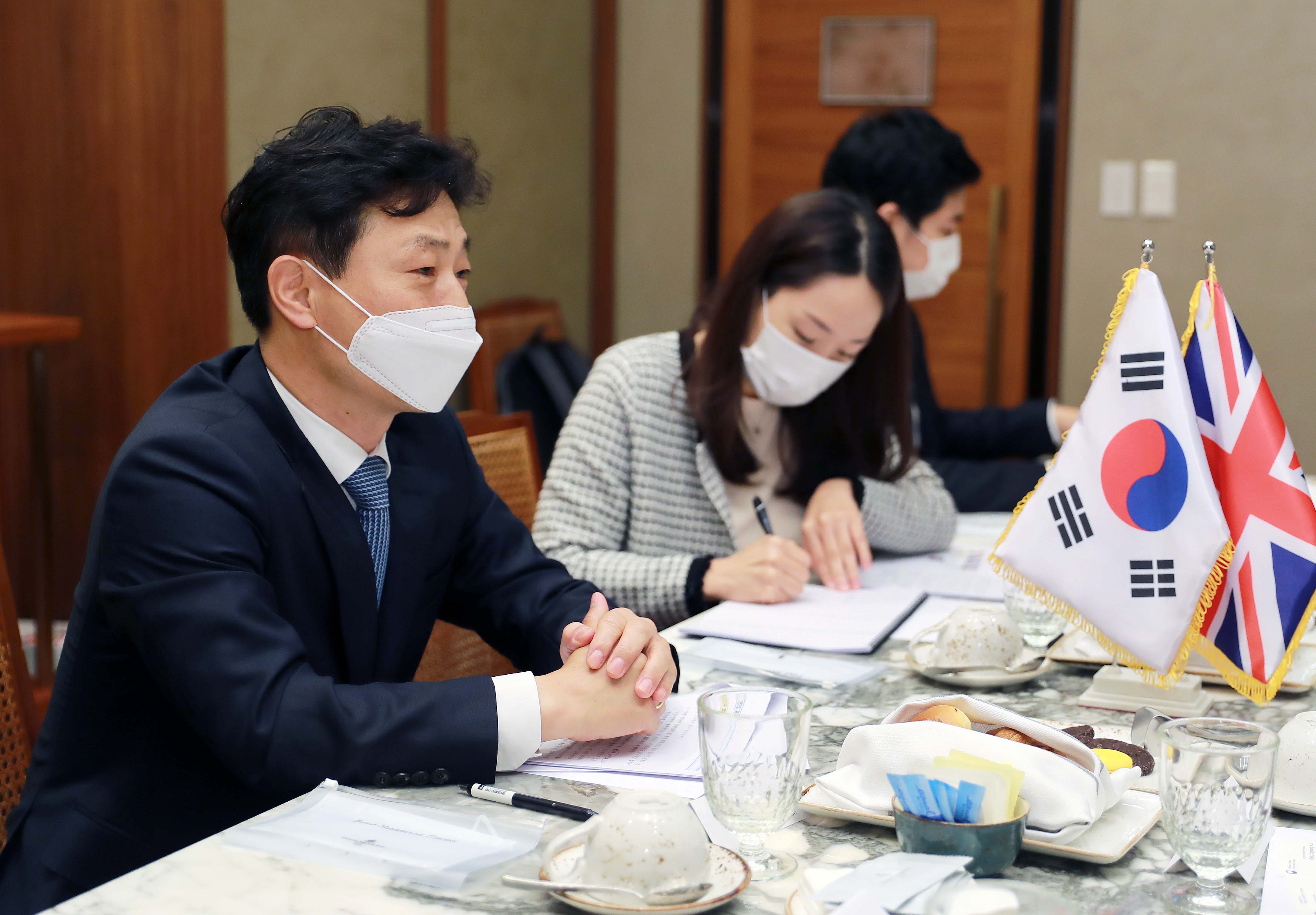 영국 국제통상부 통상정책 담당 장관 면담 3