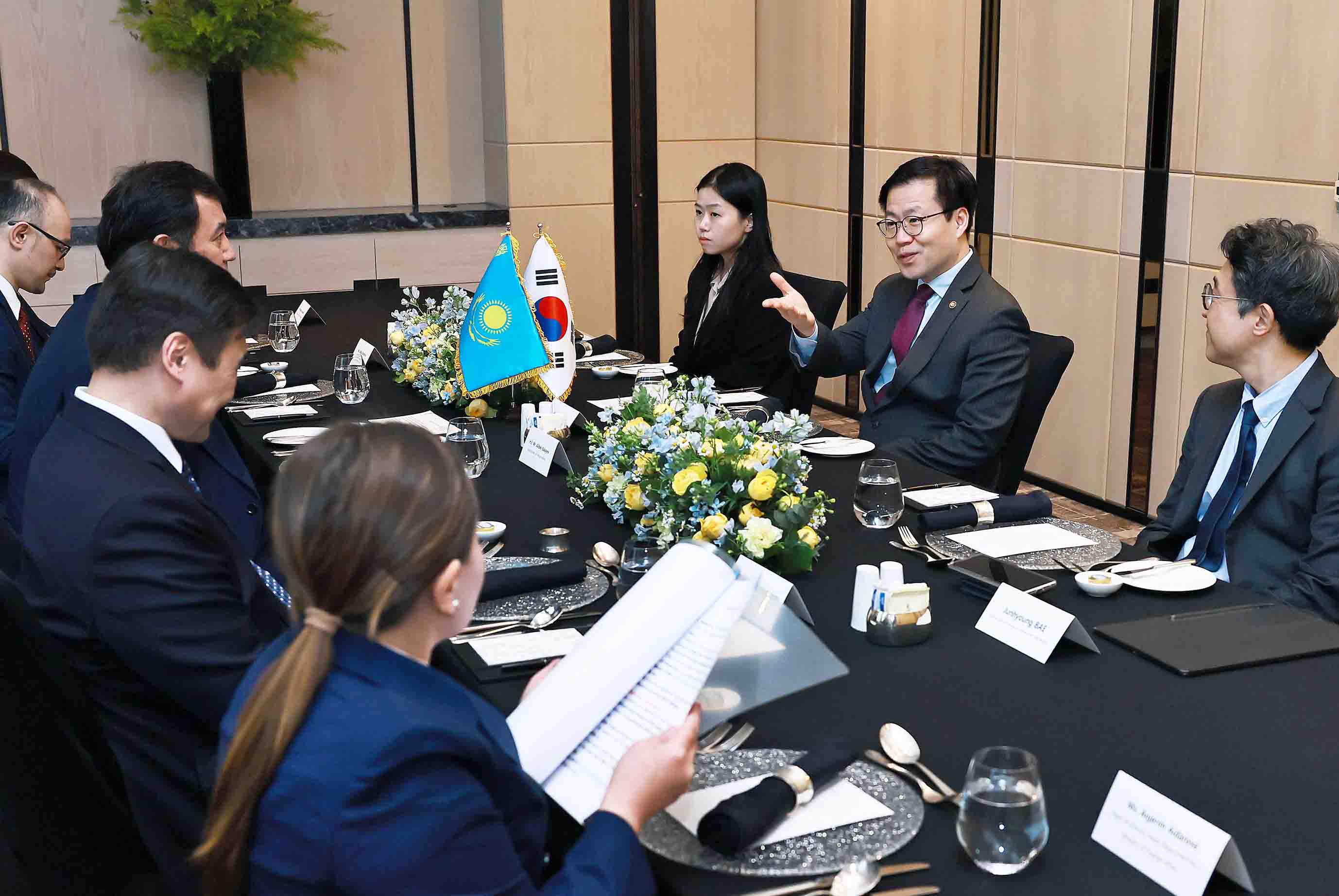 카자흐스탄 외교부 차관 면담 2