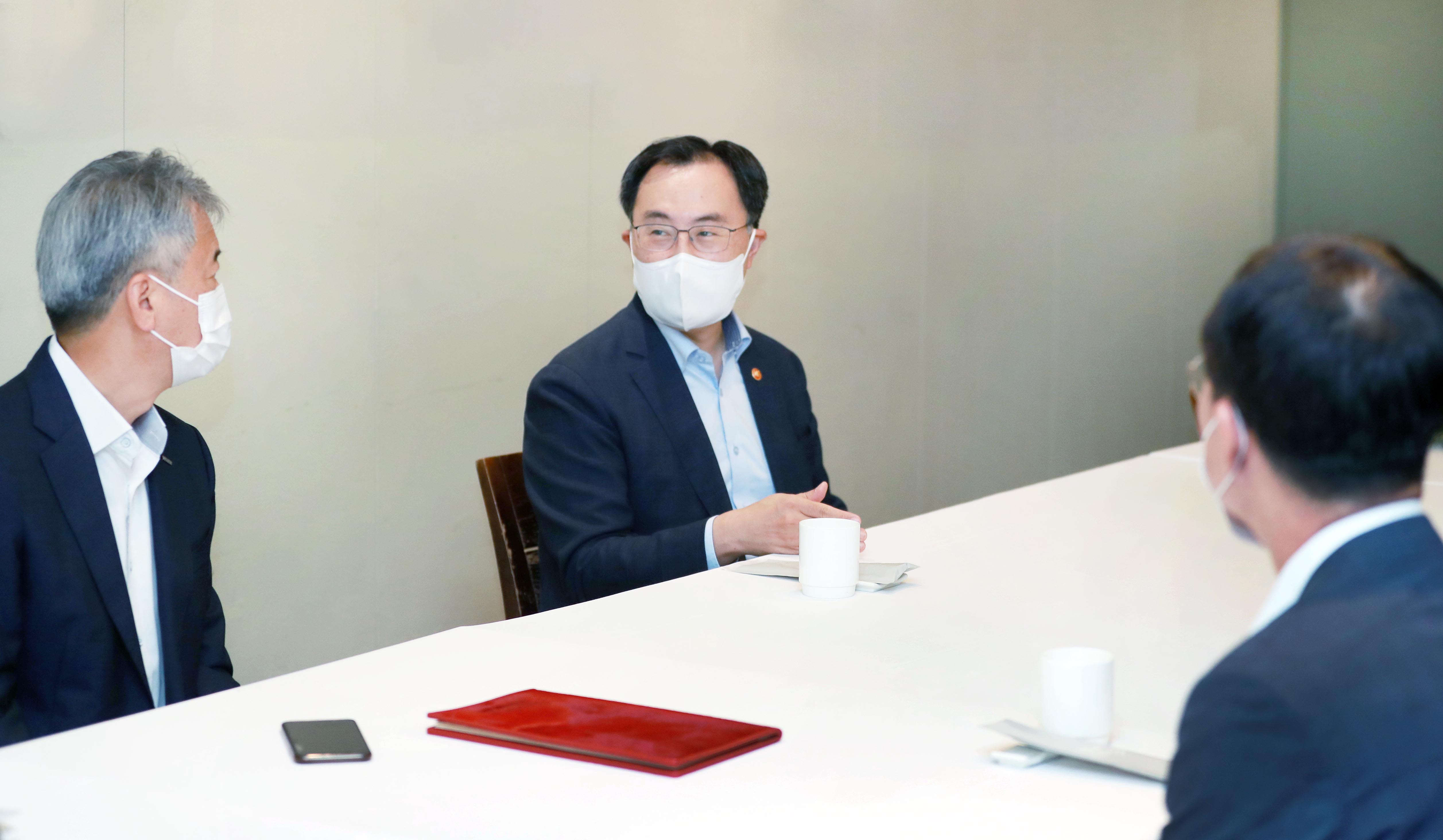 수출 정책금융기관장 간담회 5