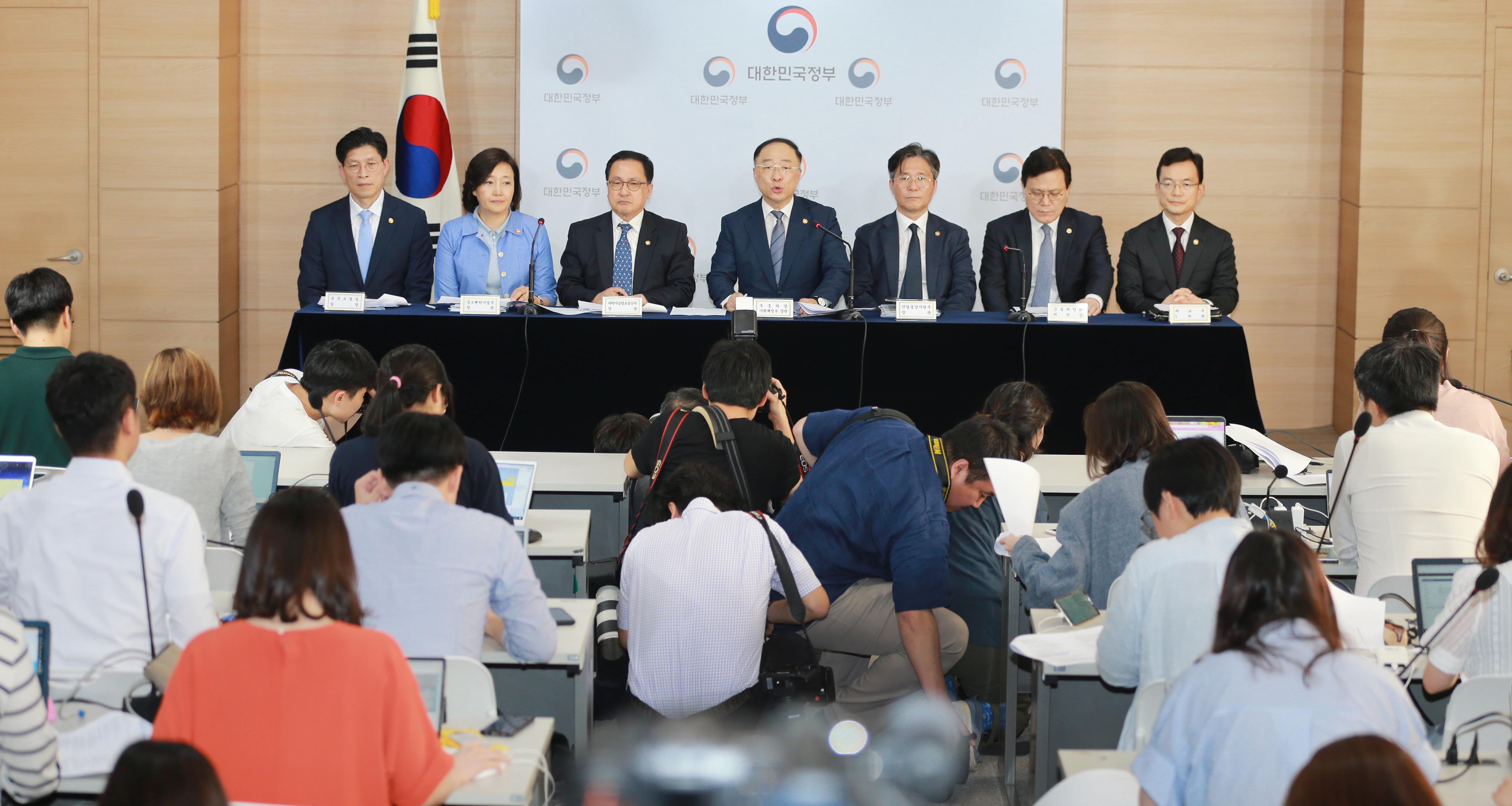 일본 정부의 백색국가 배제 등 수출규제 및 보복조치 관련 정부합동 브리핑 4