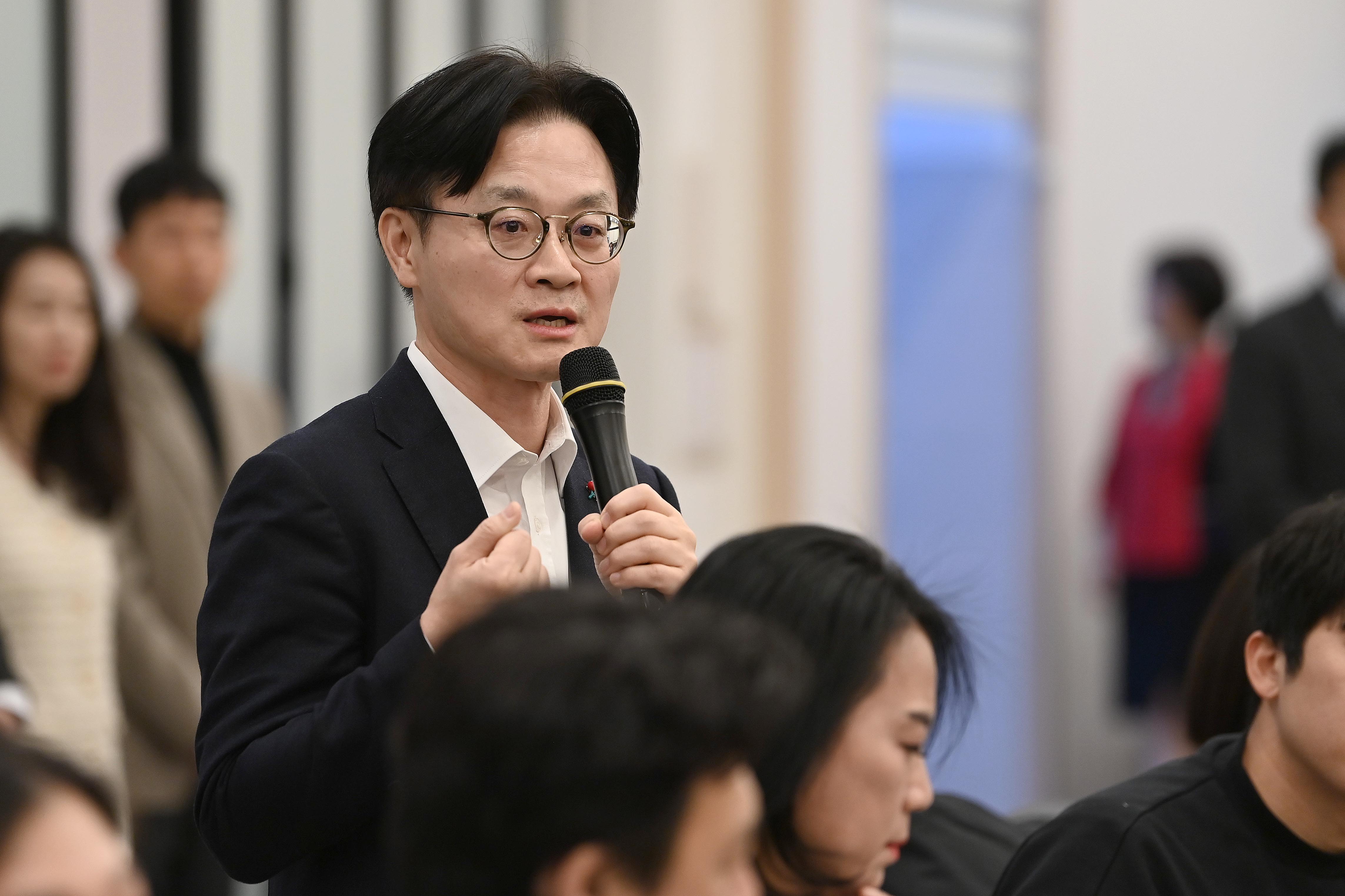 산업통상부 출입기자단 간담회 1