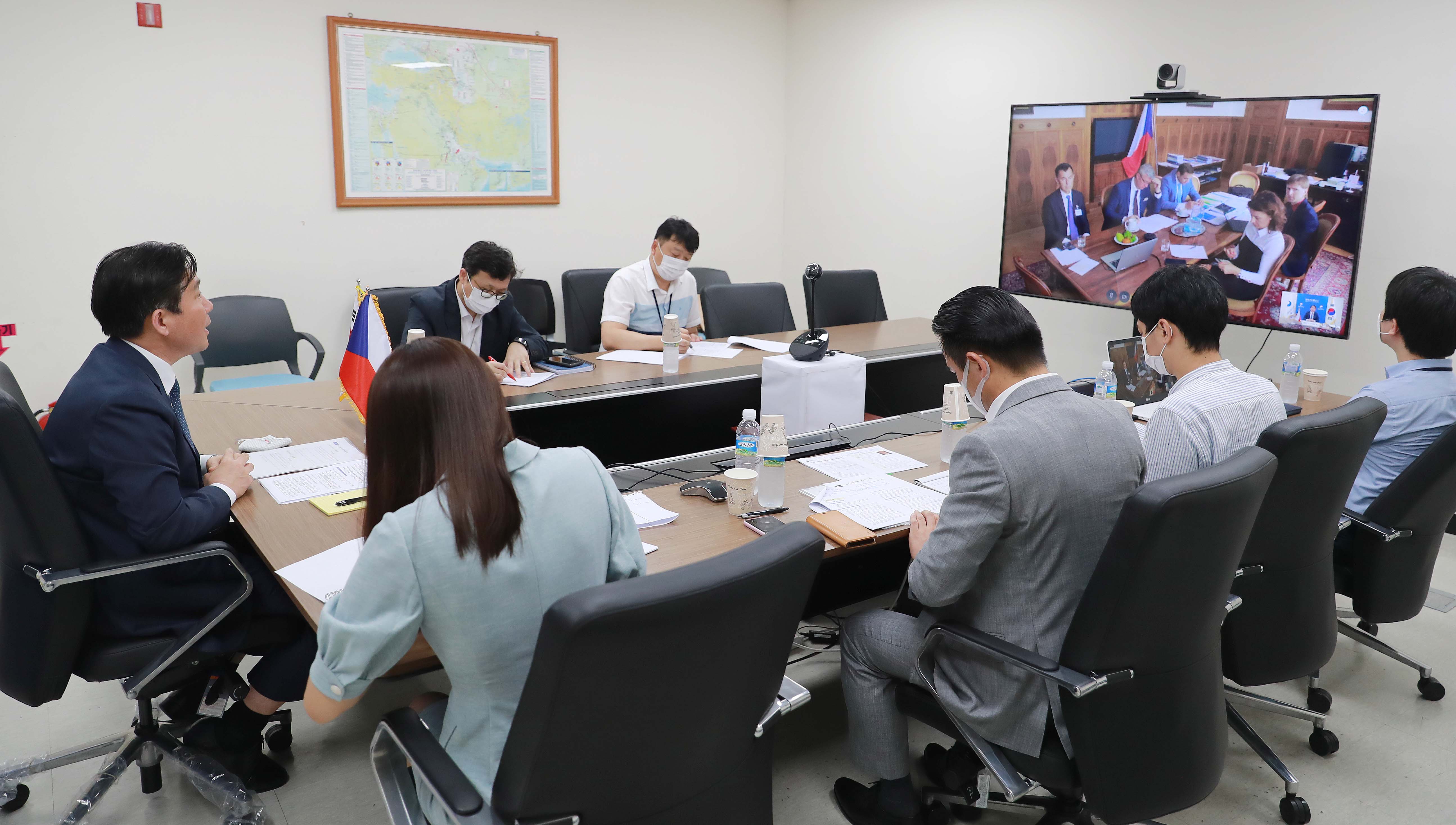 체코 산업통상부 장관 화상면담 1