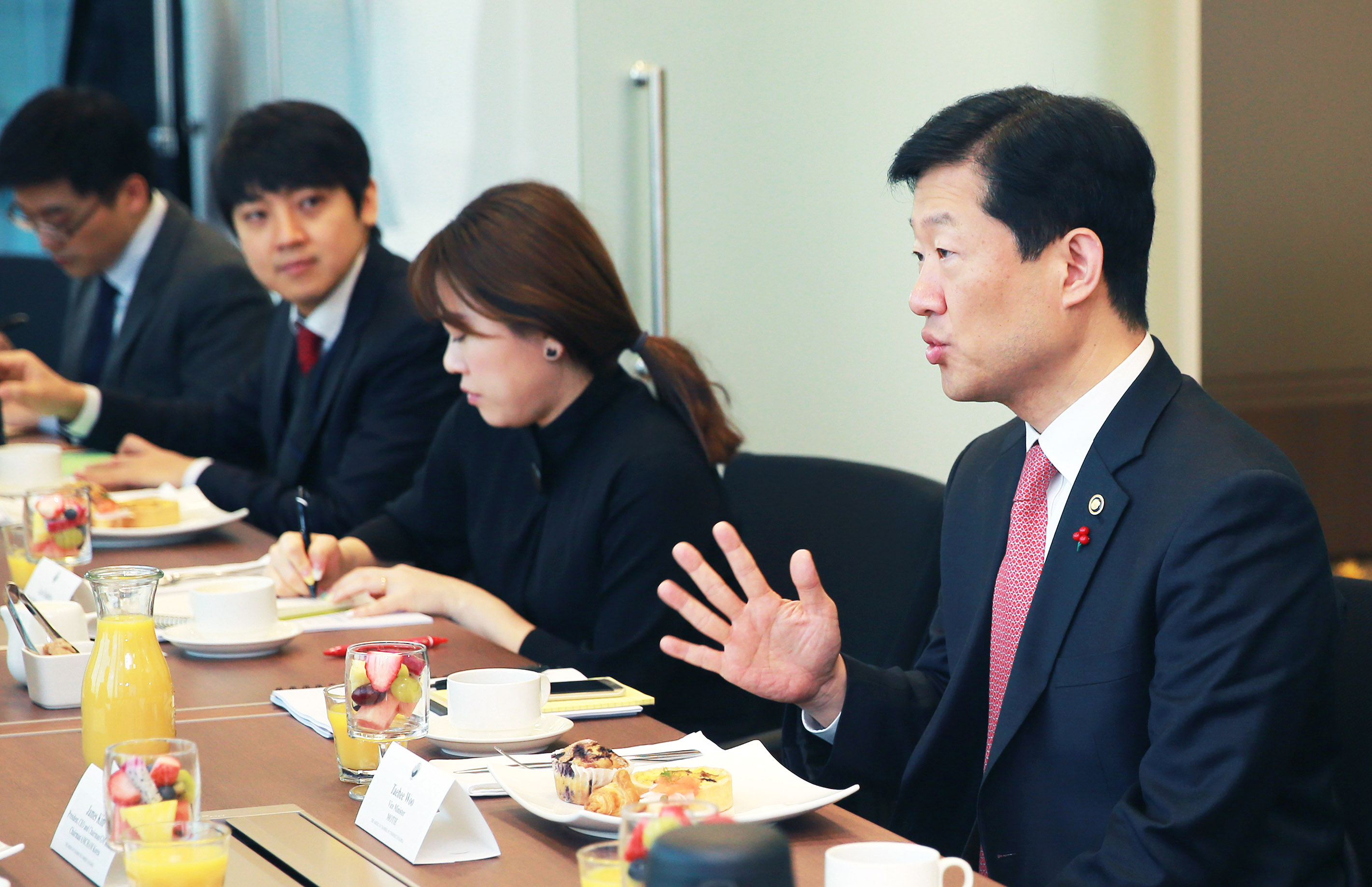 주한미국상공회의소와의 조찬 간담회 2