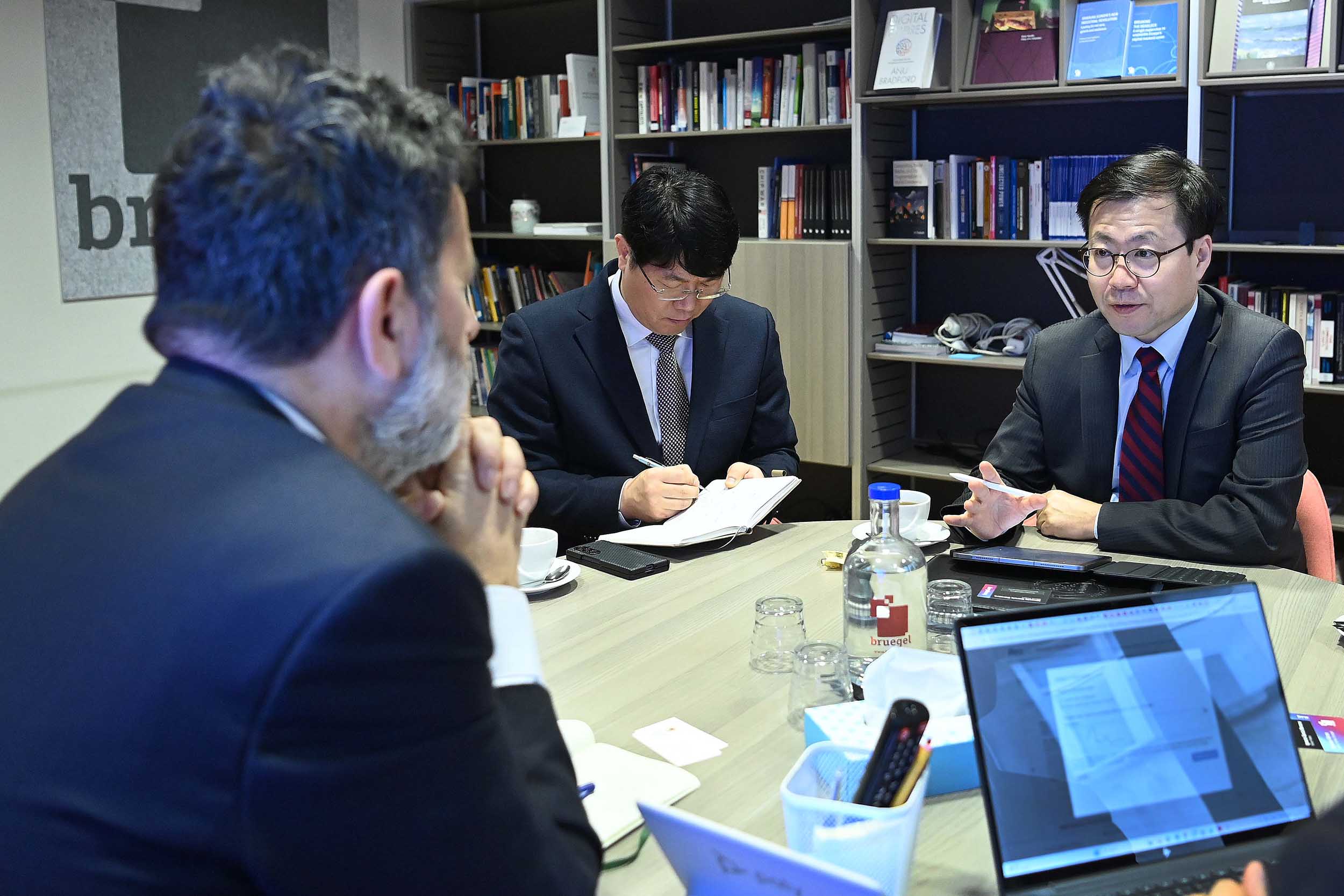 벨기에 브뤼겔연구소 선임연구원 면담 4