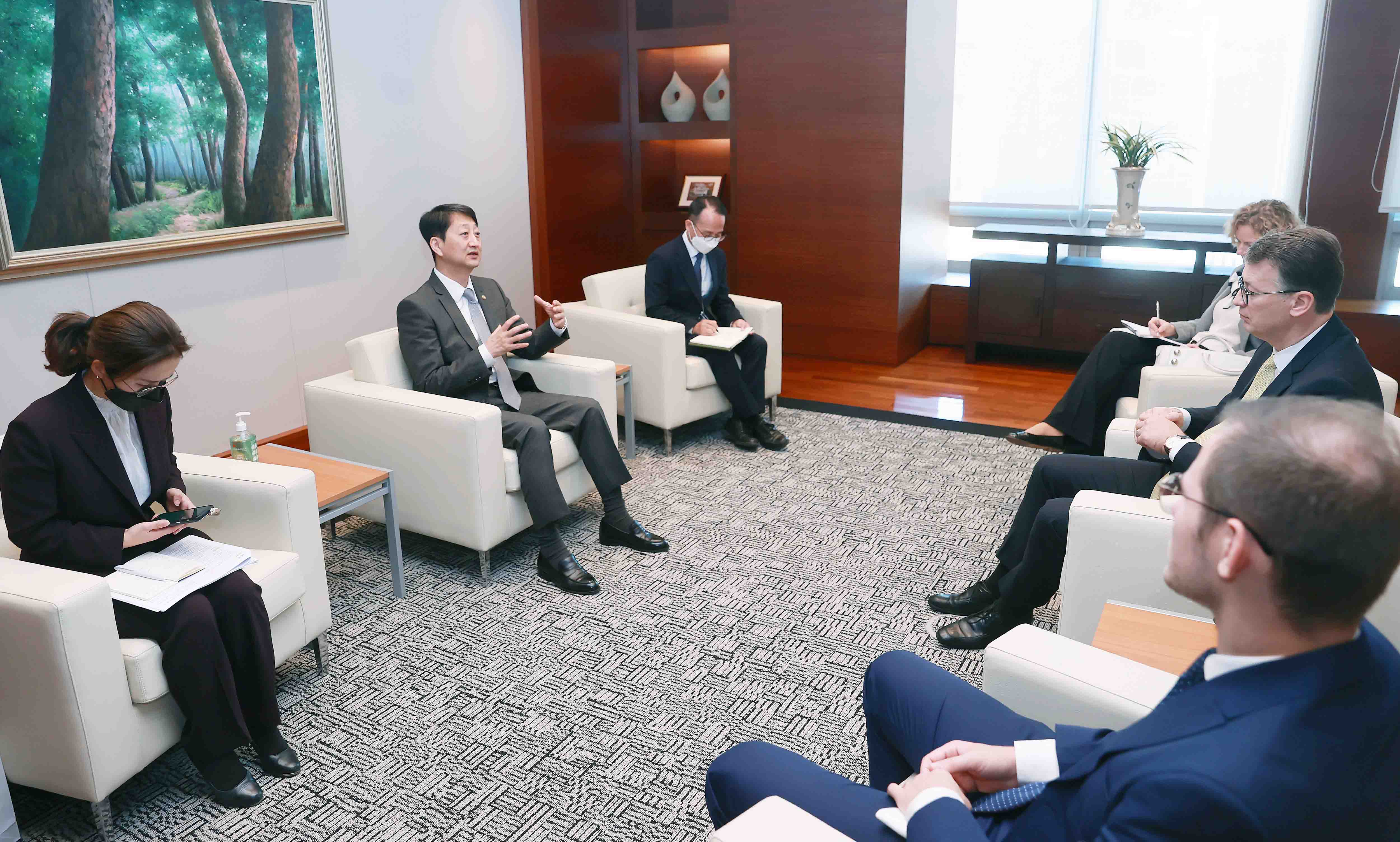 주한 리투아니아 대사 면담 5