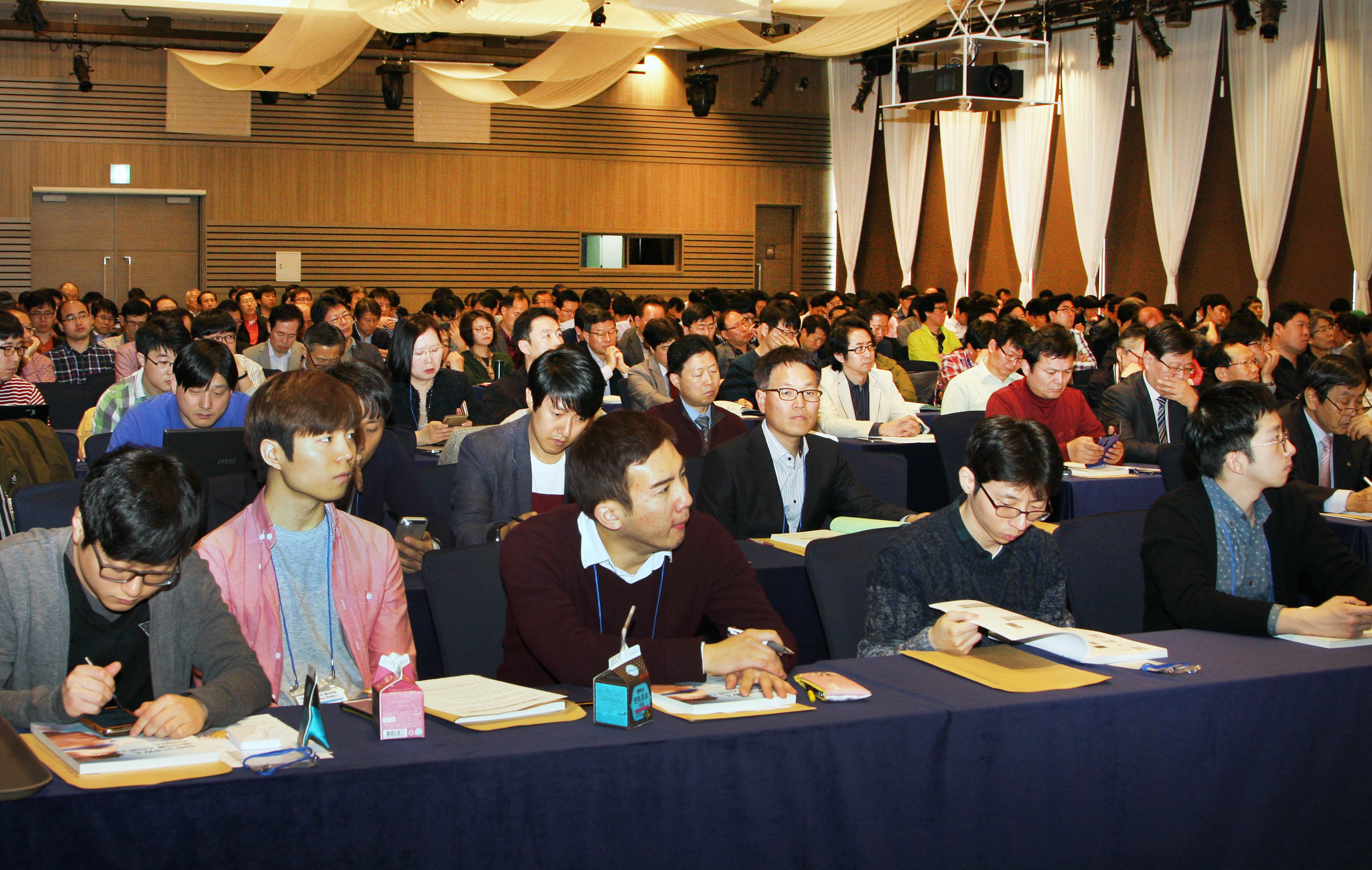 2015 임베디드 SW & 웨어러블 컨퍼런스 5